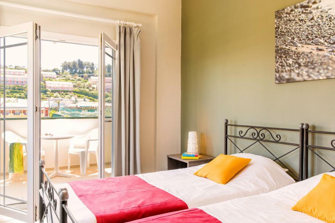 Hotel Mimosa Сидари Екстериор снимка