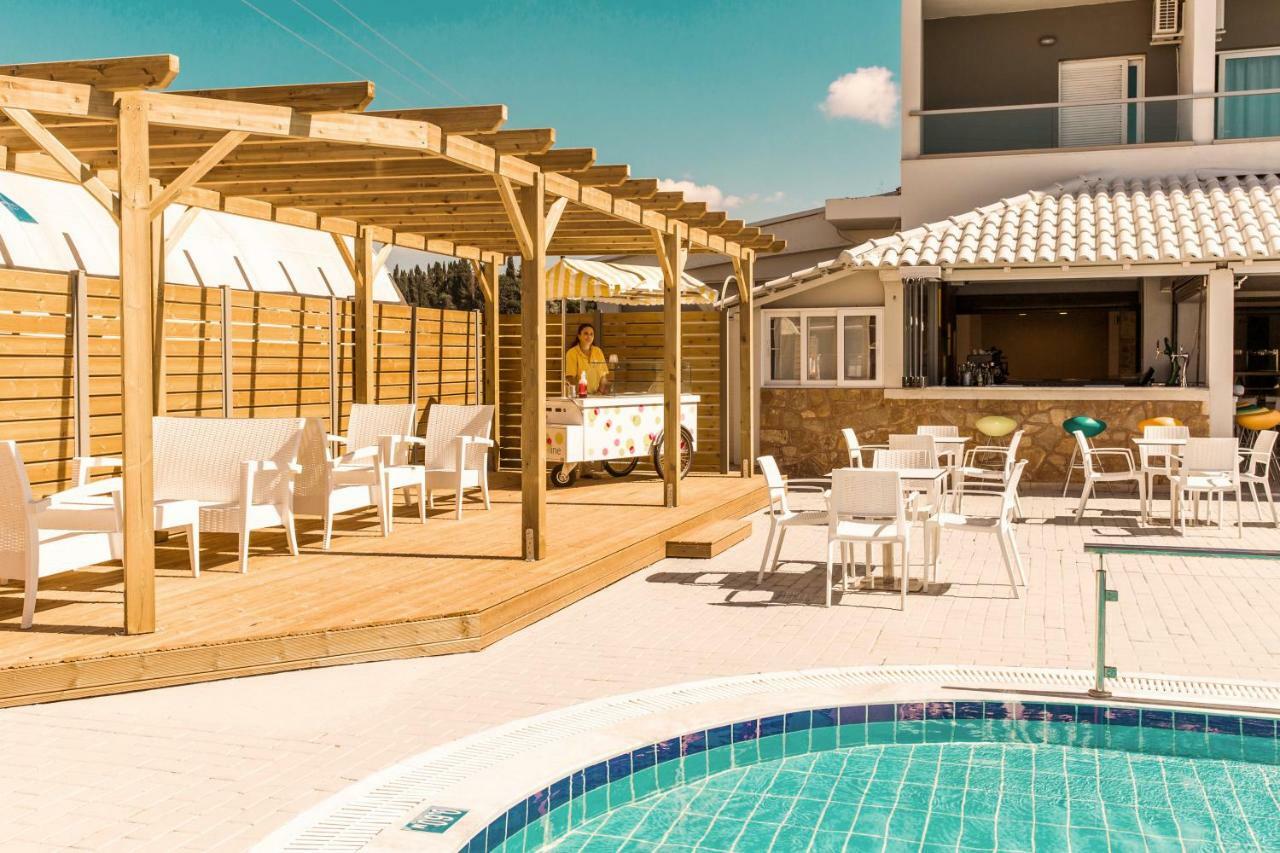 Hotel Mimosa Сидари Екстериор снимка